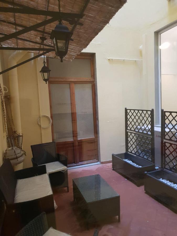 Coco Places Firenze, Uffizi Appartement *
